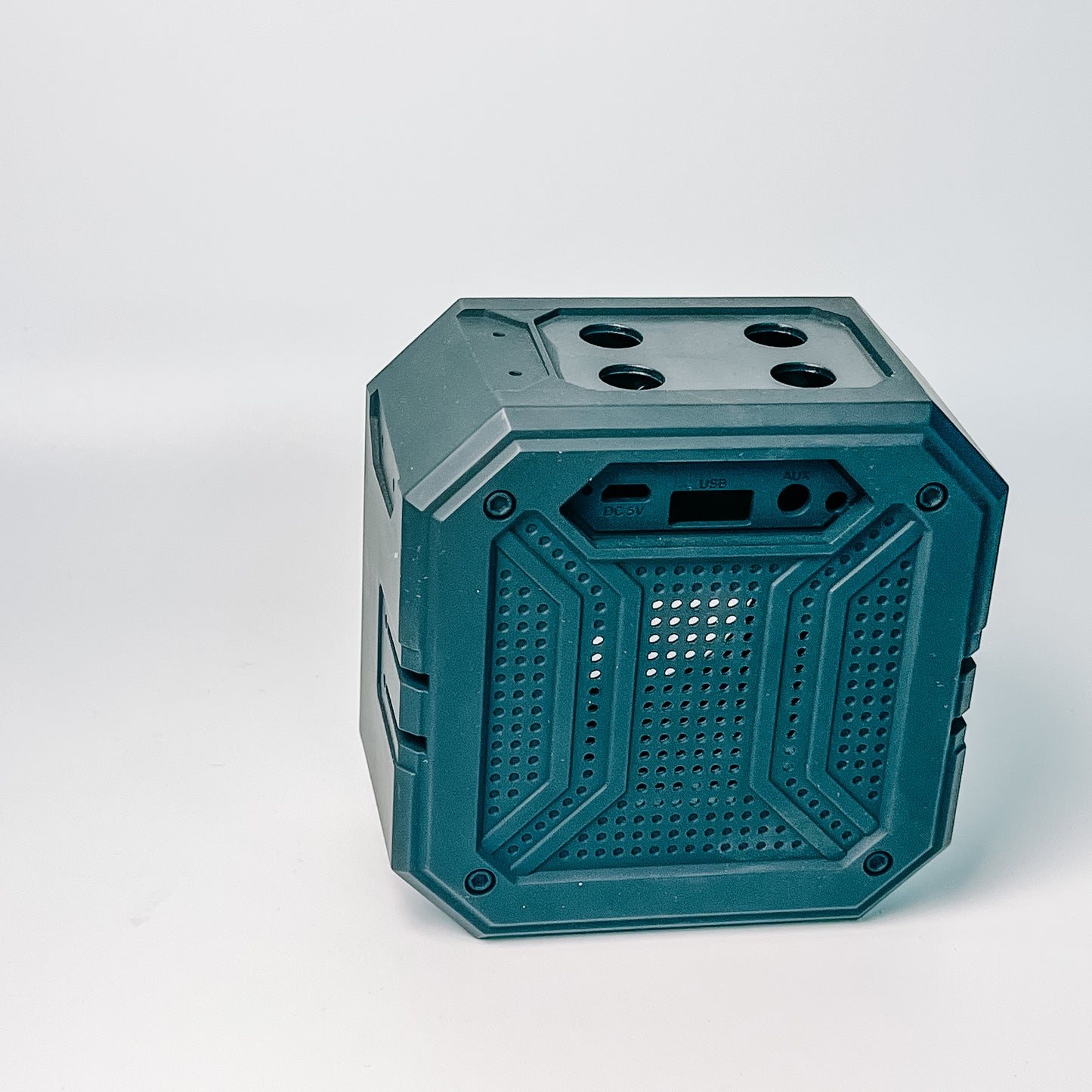 Bluetooth Speaker Housing – Custom Plastic Injection Molding Service